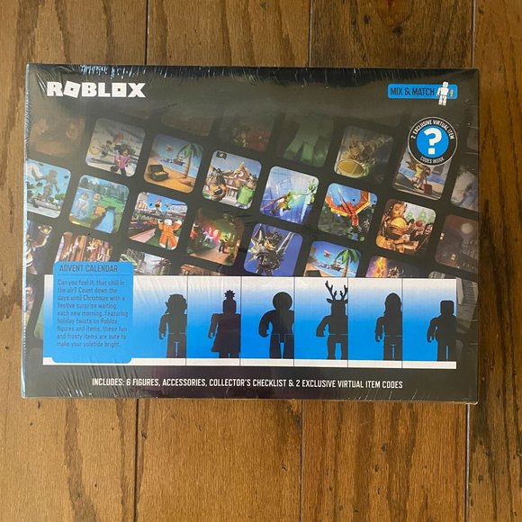 NWT Roblox Advent Calendar with Virtual Codes Roblox Christmas Calendar 24 Surpr - Picture 2 of 3